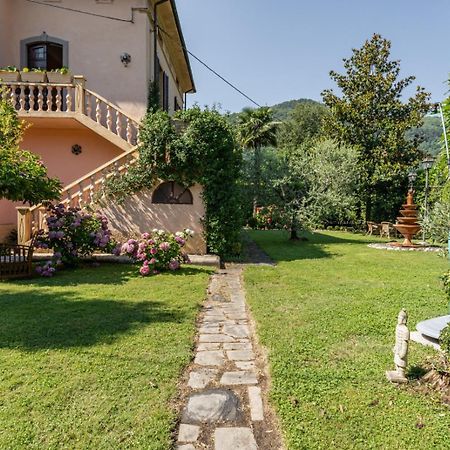Appartamento In Villa Liberty Ghivizzano Esterno foto